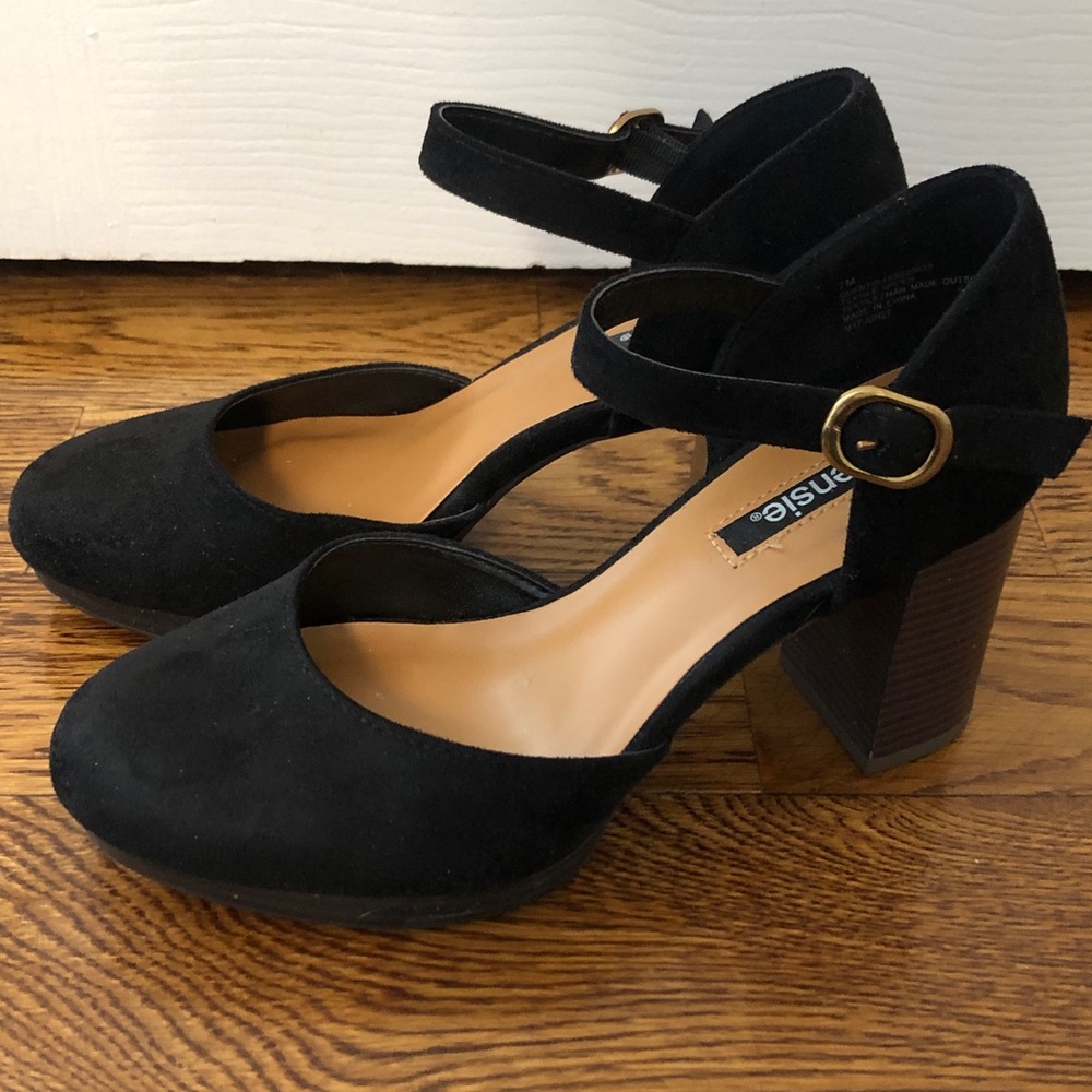 Kensie Quentin Block Heel Strap Shoes